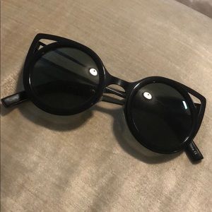 BLACK MATTE METAL CAT EYE SUNGLASSES CUT OUTS